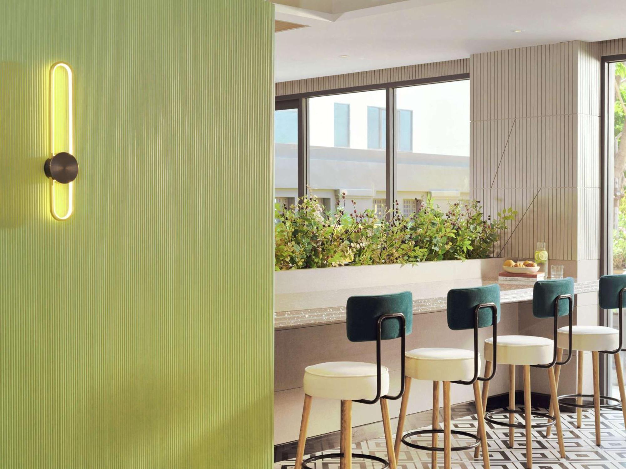 Tribe Living Bangkok Sukhumvit 39 By Accorhotels Banguecoque Exterior foto